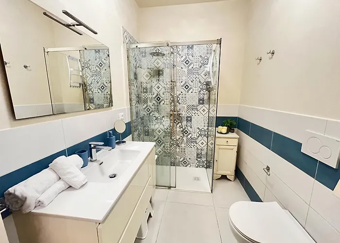 Lucevan Le Stelle By World В'яреджо